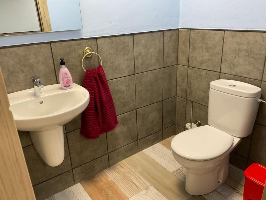 Alojamiento Rural Casa Clara La Pescaora Trevelez Luaran gambar