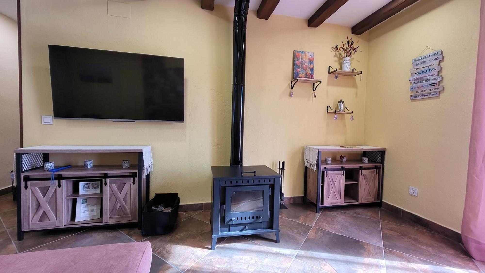 Alojamiento Rural Casa Clara La Pescaora Trevelez Luaran gambar